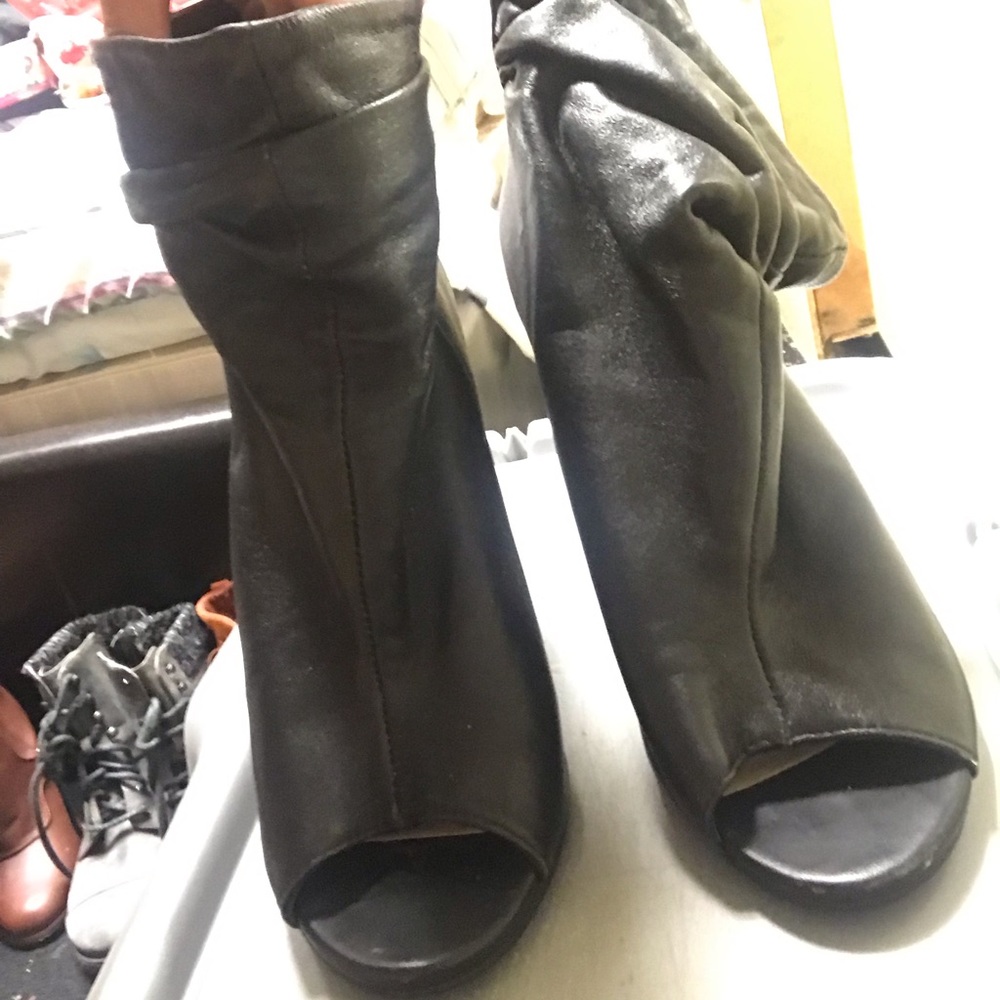 Leather Nordstrom Booties ❤️